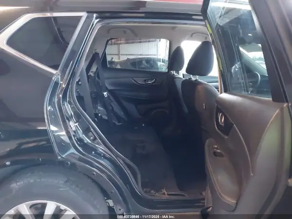 KNMAT2MT3KP514527 2019 NISSAN ROGUE - Image 8