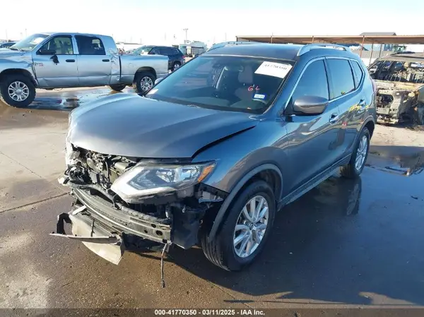 KNMAT2MT3KP525060 2019 NISSAN ROGUE - Image 2