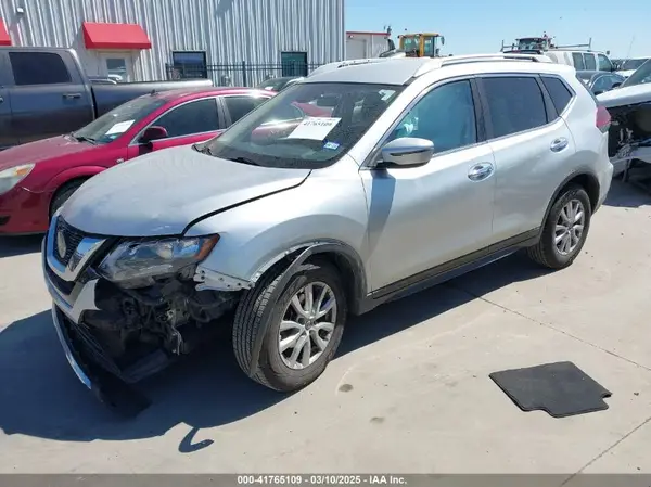 KNMAT2MT3KP525172 2019 NISSAN ROGUE - Image 2