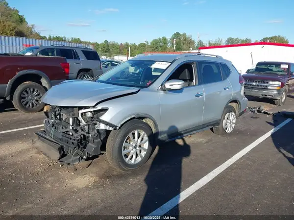 KNMAT2MT3KP529030 2019 NISSAN ROGUE - Image 2