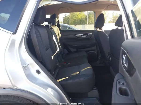 KNMAT2MT3KP529030 2019 NISSAN ROGUE - Image 8