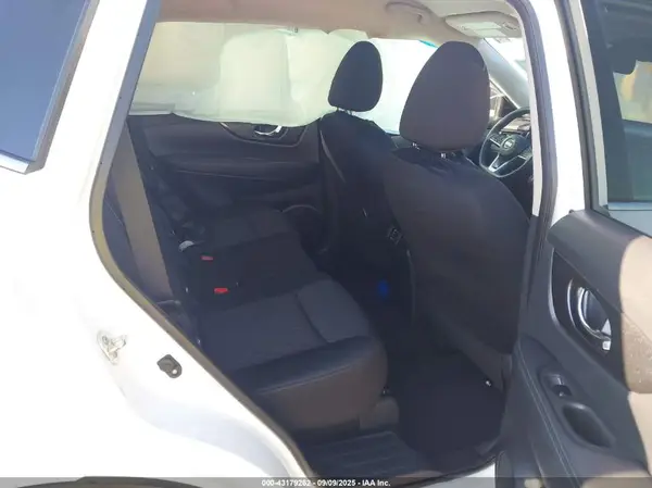 KNMAT2MT3KP541601 2019 NISSAN ROGUE - Image 8