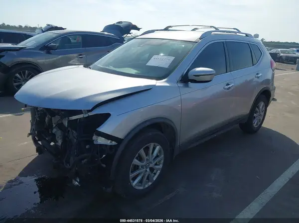 KNMAT2MT3KP545261 2019 NISSAN ROGUE - Image 2
