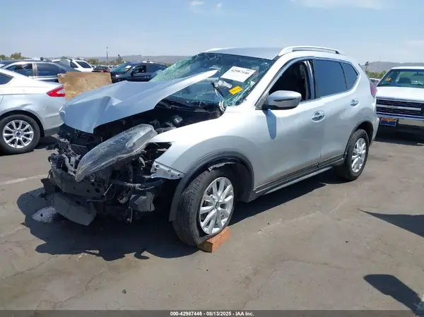 KNMAT2MT3LP507482 2020 NISSAN ROGUE - Image 2