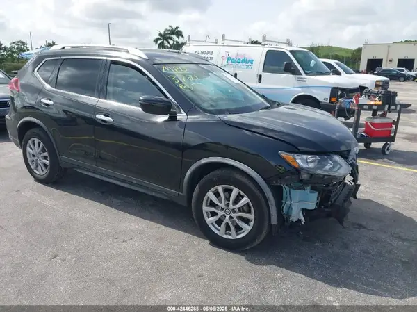 KNMAT2MT3LP513721 2020 NISSAN ROGUE - Image 1