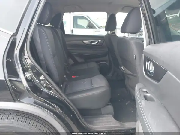KNMAT2MT3LP513721 2020 NISSAN ROGUE - Image 8