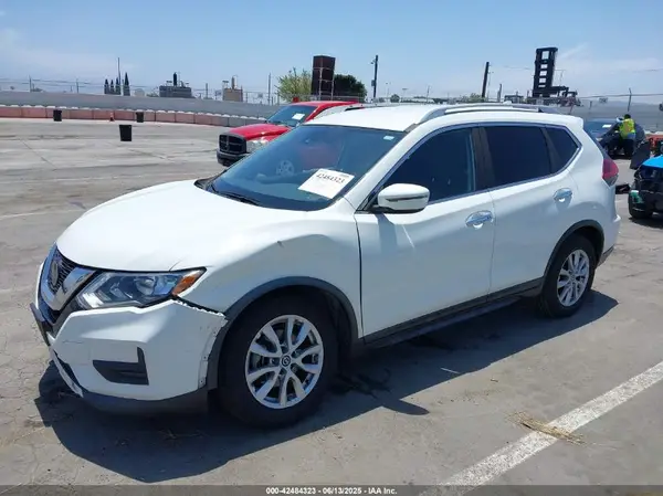 KNMAT2MT3LP529563 2020 NISSAN ROGUE - Image 2