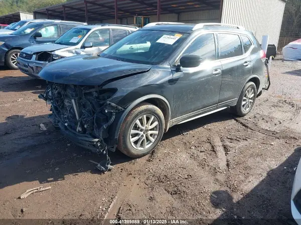 KNMAT2MT3LP537985 2020 NISSAN ROGUE - Image 2