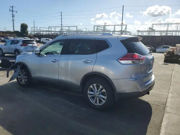 KNMAT2MT4GP593598 2016 NISSAN ROGUE - Image 2