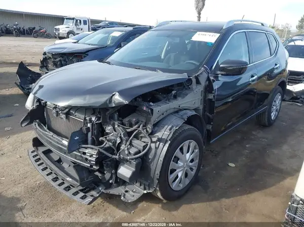 KNMAT2MT4GP595982 2016 NISSAN ROGUE - Image 2