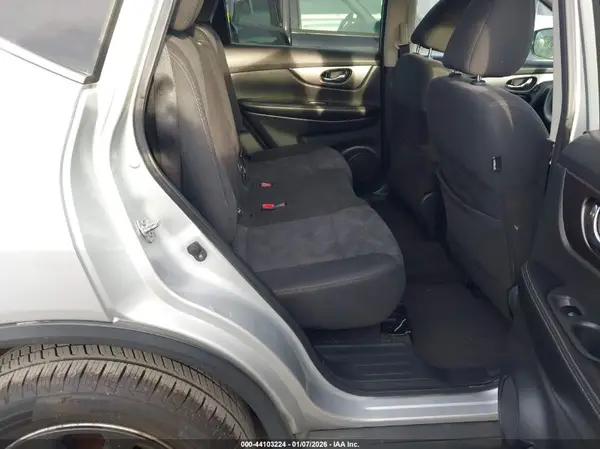 KNMAT2MT4GP606480 2016 NISSAN ROGUE - Image 8