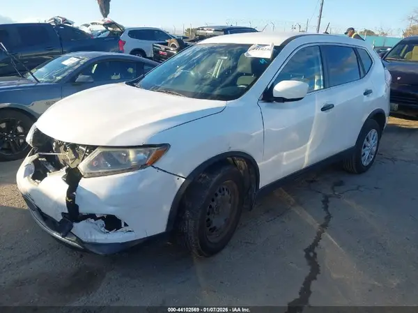 KNMAT2MT4GP612425 2016 NISSAN ROGUE - Image 2