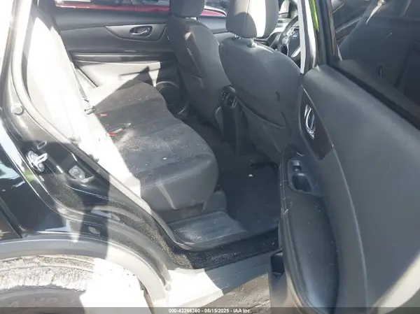 KNMAT2MT4GP614546 2016 NISSAN ROGUE - Image 8