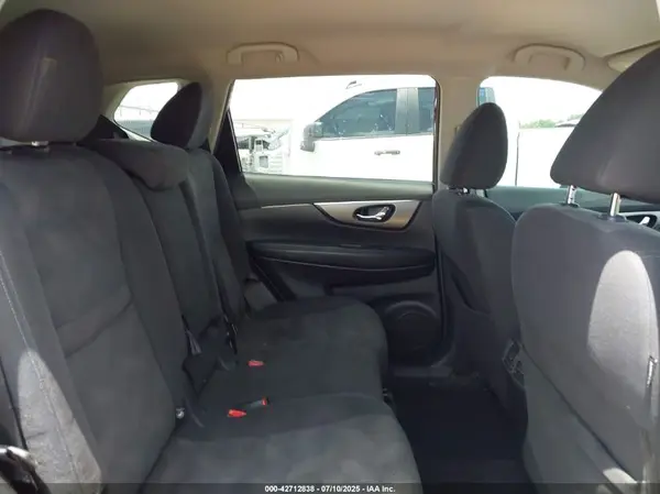 KNMAT2MT4GP622694 2016 NISSAN ROGUE - Image 8