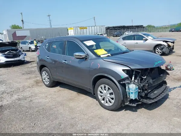 KNMAT2MT4GP623683 2016 NISSAN ROGUE - Image 1