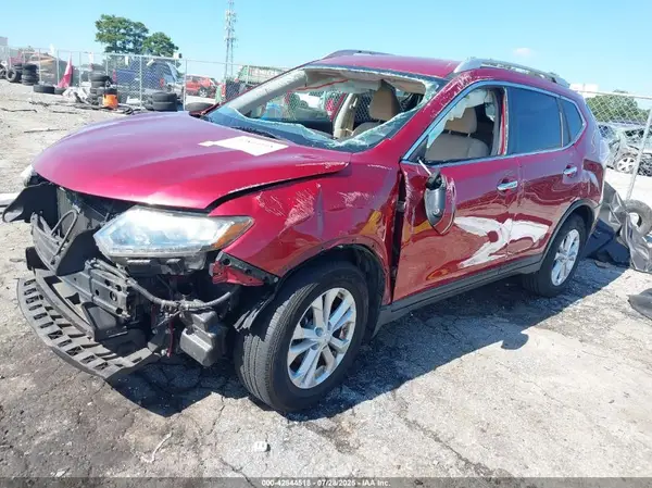 KNMAT2MT4GP625739 2016 NISSAN ROGUE - Image 2