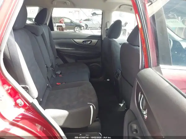 KNMAT2MT4GP630777 2016 NISSAN ROGUE - Image 8