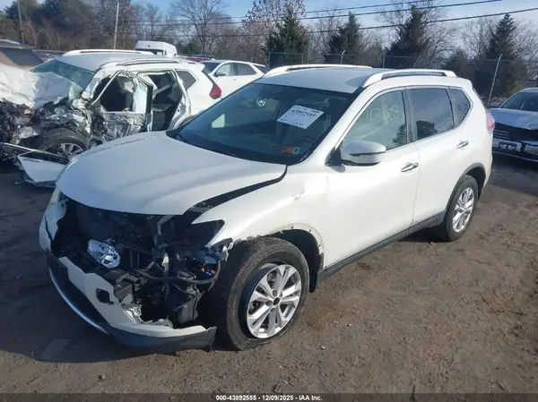 KNMAT2MT4GP632092 2016 NISSAN ROGUE - Image 2