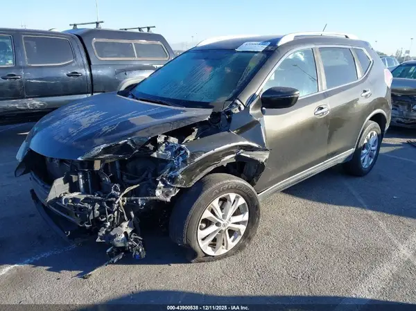 KNMAT2MT4GP635073 2016 NISSAN ROGUE - Image 2