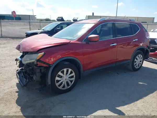 KNMAT2MT4GP637177 2016 NISSAN ROGUE - Image 2