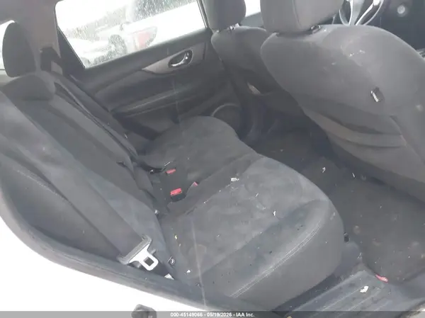KNMAT2MT4GP645568 2016 NISSAN ROGUE - Image 8