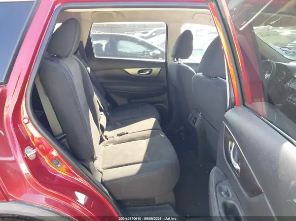 KNMAT2MT4GP656067 2016 NISSAN ROGUE - Image 8
