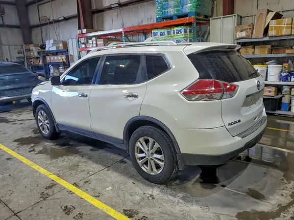 KNMAT2MT4GP656442 2016 NISSAN ROGUE - Image 2