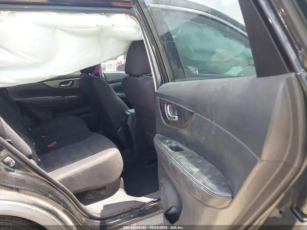 KNMAT2MT4GP663519 2016 NISSAN ROGUE - Image 8