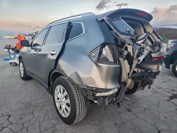 KNMAT2MT4GP664332 2016 NISSAN ROGUE - Image 2