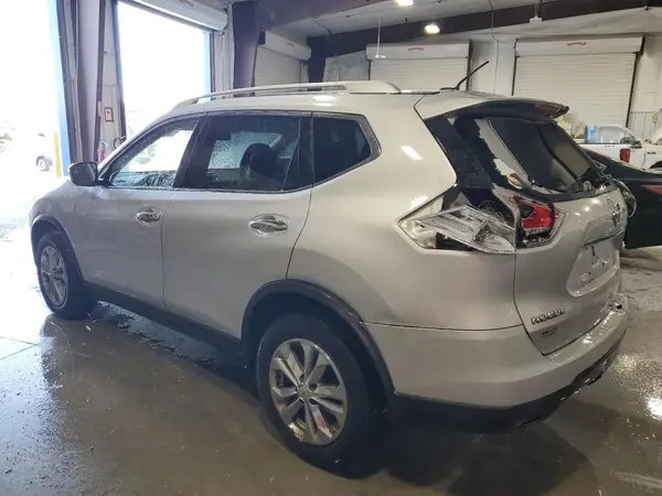 KNMAT2MT4GP674052 2016 NISSAN ROGUE - Image 2