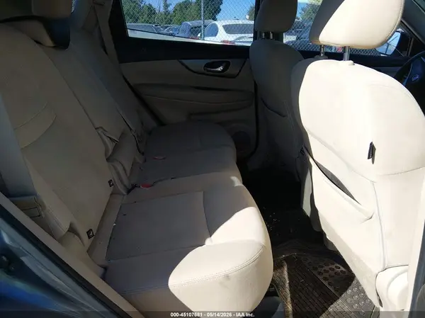 KNMAT2MT4GP679395 2016 NISSAN ROGUE - Image 8