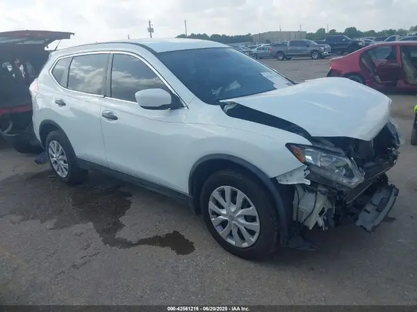 KNMAT2MT4GP681096 2016 NISSAN ROGUE - Image 1
