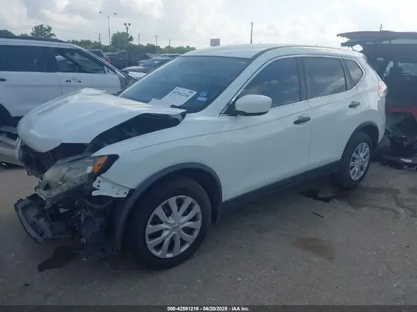 KNMAT2MT4GP681096 2016 NISSAN ROGUE - Image 2
