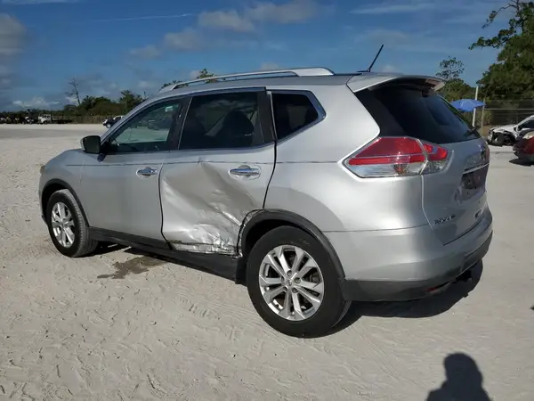 KNMAT2MT4GP685195 2016 NISSAN ROGUE - Image 2