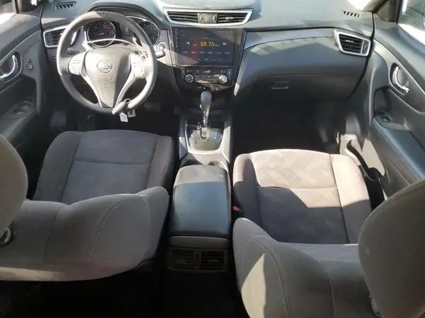 KNMAT2MT4GP685195 2016 NISSAN ROGUE - Image 8