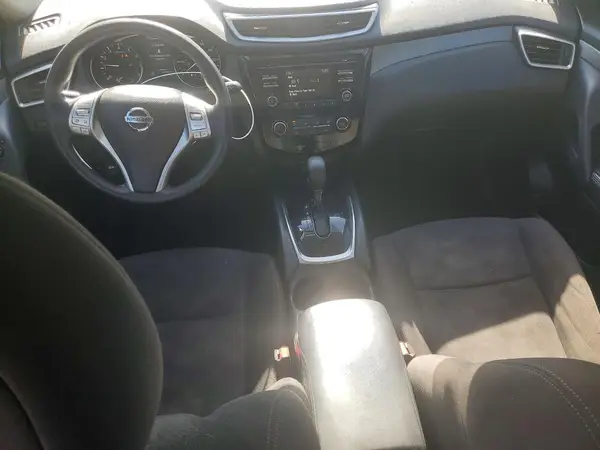 KNMAT2MT4GP693765 2016 NISSAN ROGUE - Image 8