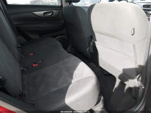 KNMAT2MT4GP695581 2016 NISSAN ROGUE - Image 8