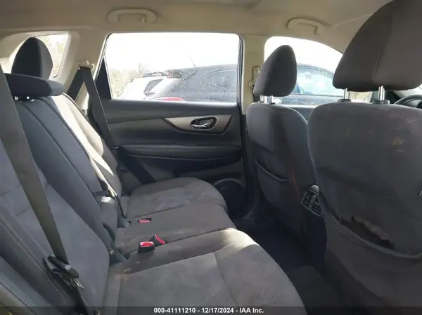 KNMAT2MT4GP698710 2016 NISSAN ROGUE - Image 8