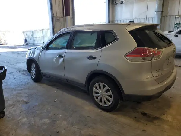 KNMAT2MT4GP700682 2016 NISSAN ROGUE - Image 2