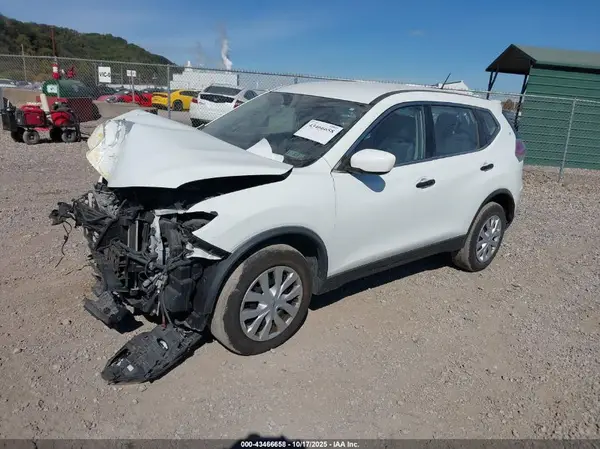 KNMAT2MT4GP703873 2016 NISSAN ROGUE - Image 2