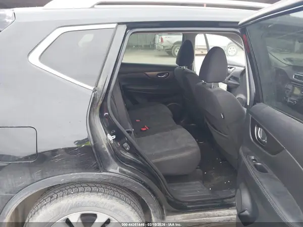 KNMAT2MT4GP709673 2016 NISSAN ROGUE - Image 8