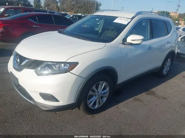 KNMAT2MT4GP715909 2016 NISSAN ROGUE - Image 2