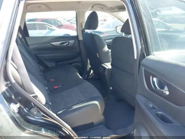 KNMAT2MT4GP717126 2016 NISSAN ROGUE - Image 8