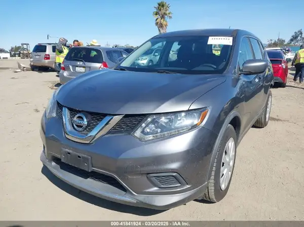 KNMAT2MT4GP717272 2016 NISSAN ROGUE - Image 2