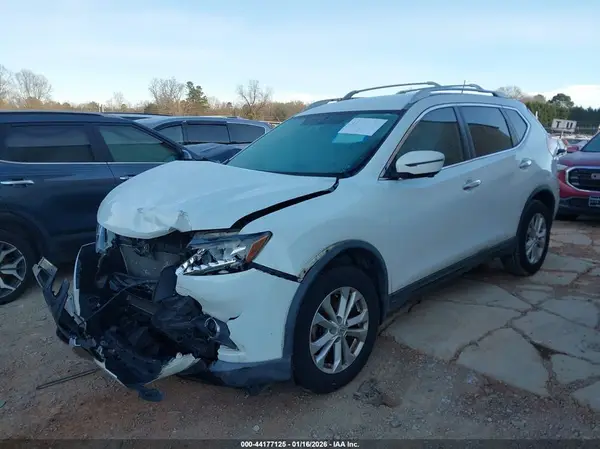 KNMAT2MT4GP718115 2016 NISSAN ROGUE - Image 2