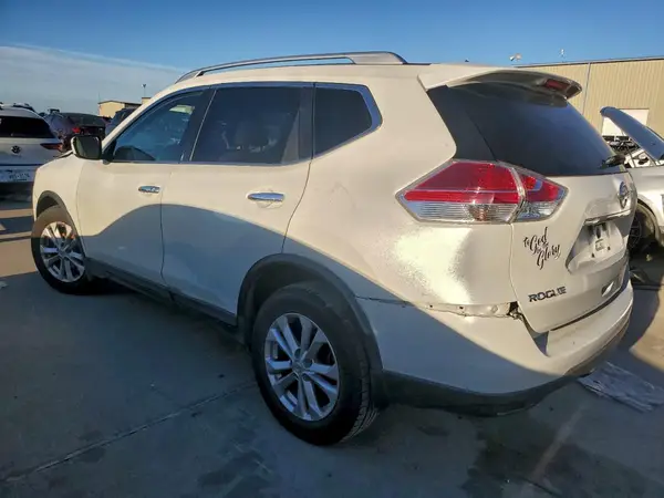 KNMAT2MT4GP728451 2016 NISSAN ROGUE - Image 2