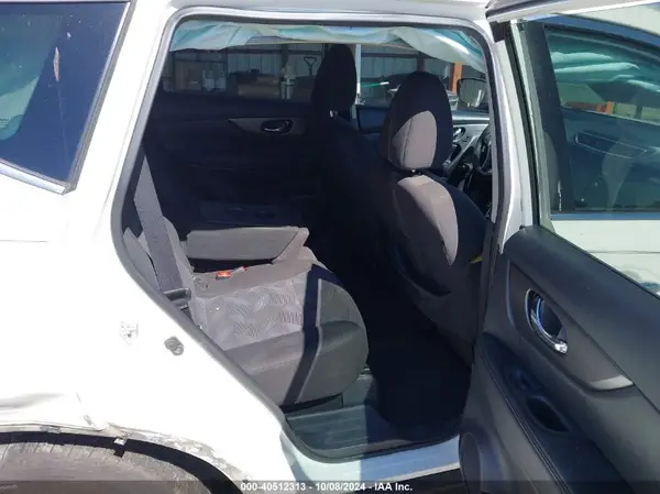 KNMAT2MT4GP733732 2016 NISSAN ROGUE - Image 8