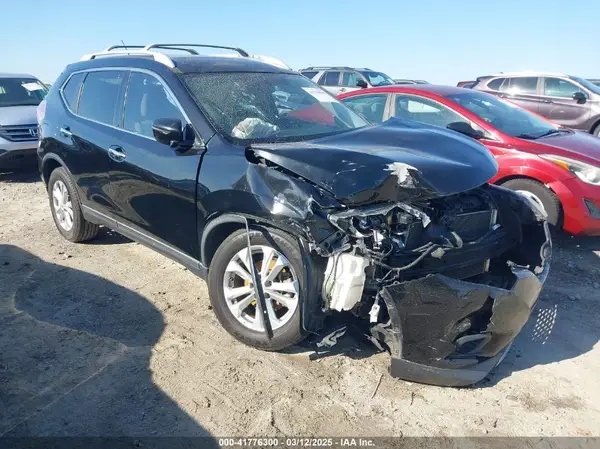 KNMAT2MT4GP733892 2016 NISSAN ROGUE - Image 1