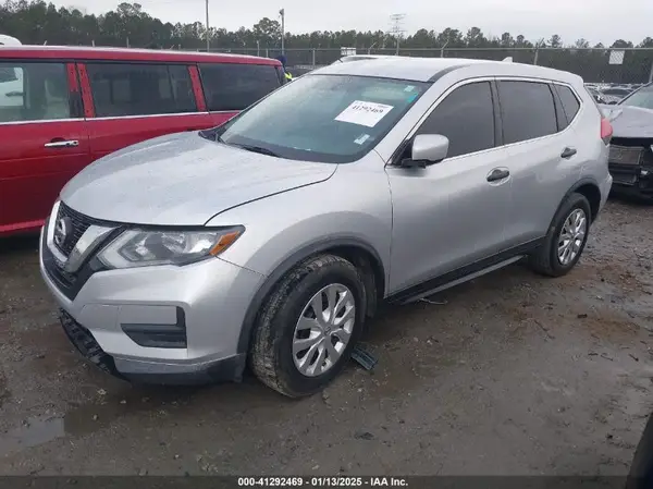 KNMAT2MT4HP515632 2017 NISSAN ROGUE - Image 2