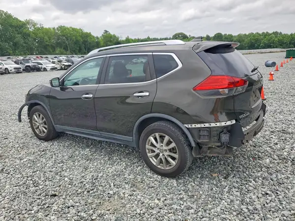 KNMAT2MT4HP516330 2017 NISSAN ROGUE - Image 2